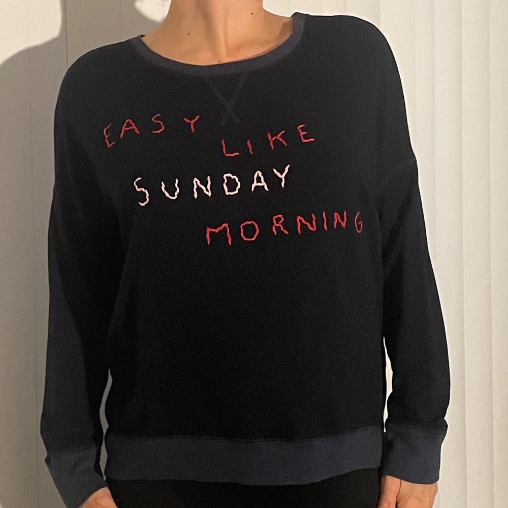 Womens crew neck light sweat shirt lounge